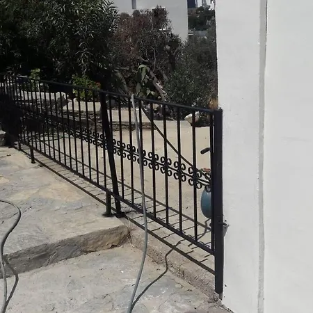 Bıtez -asarlik Denize 100 M. Villa